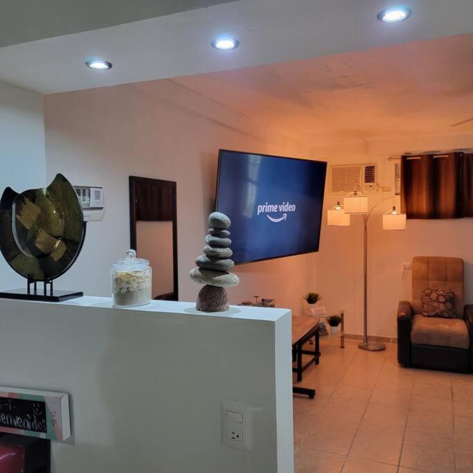 Departamento Comodo Centrico Tv Ac Wifi Cocina Parking, Letra C سيوداد فاليس المظهر الخارجي الصورة